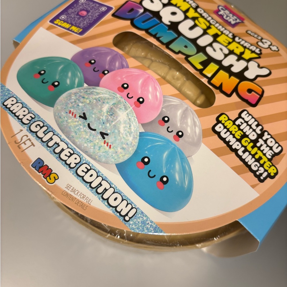 BIG Crazy Fun Mystery Squishy Dumpling - Rare Glitter Edition, BIG DUMPLING - Picture 2 of 10